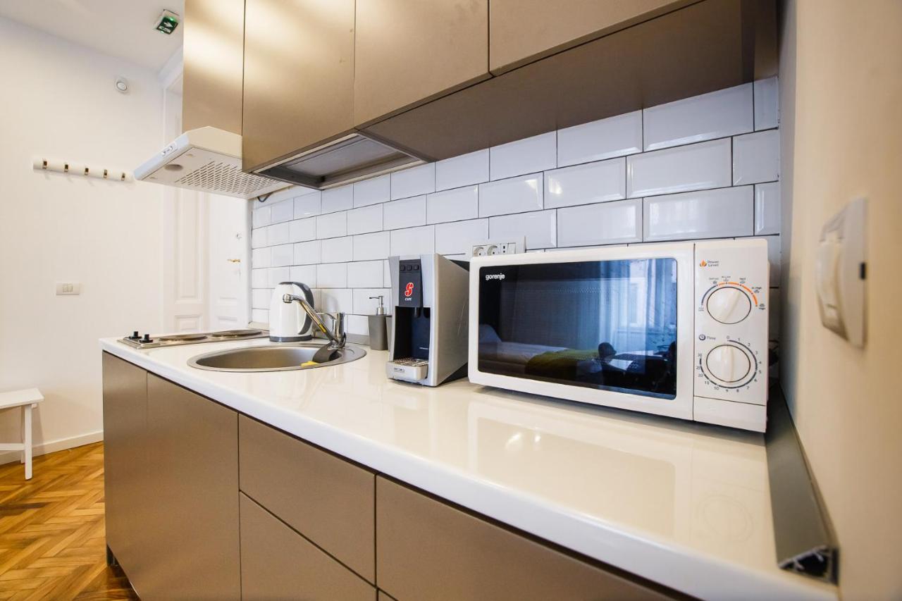 Eat It Cozy Downtown Apartments Oradea Exterior photo